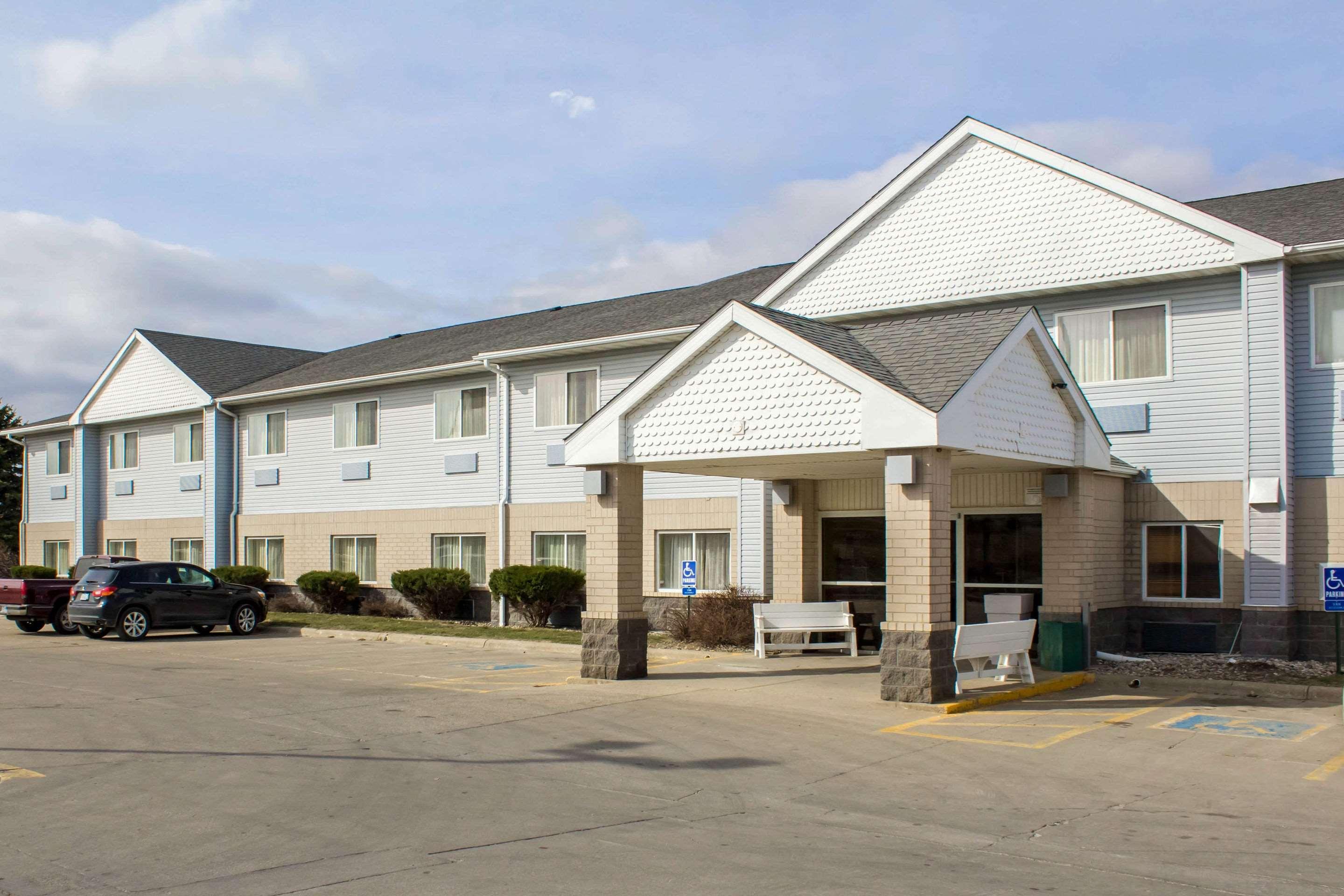 Quality Inn & Suites Sioux City Exterior photo