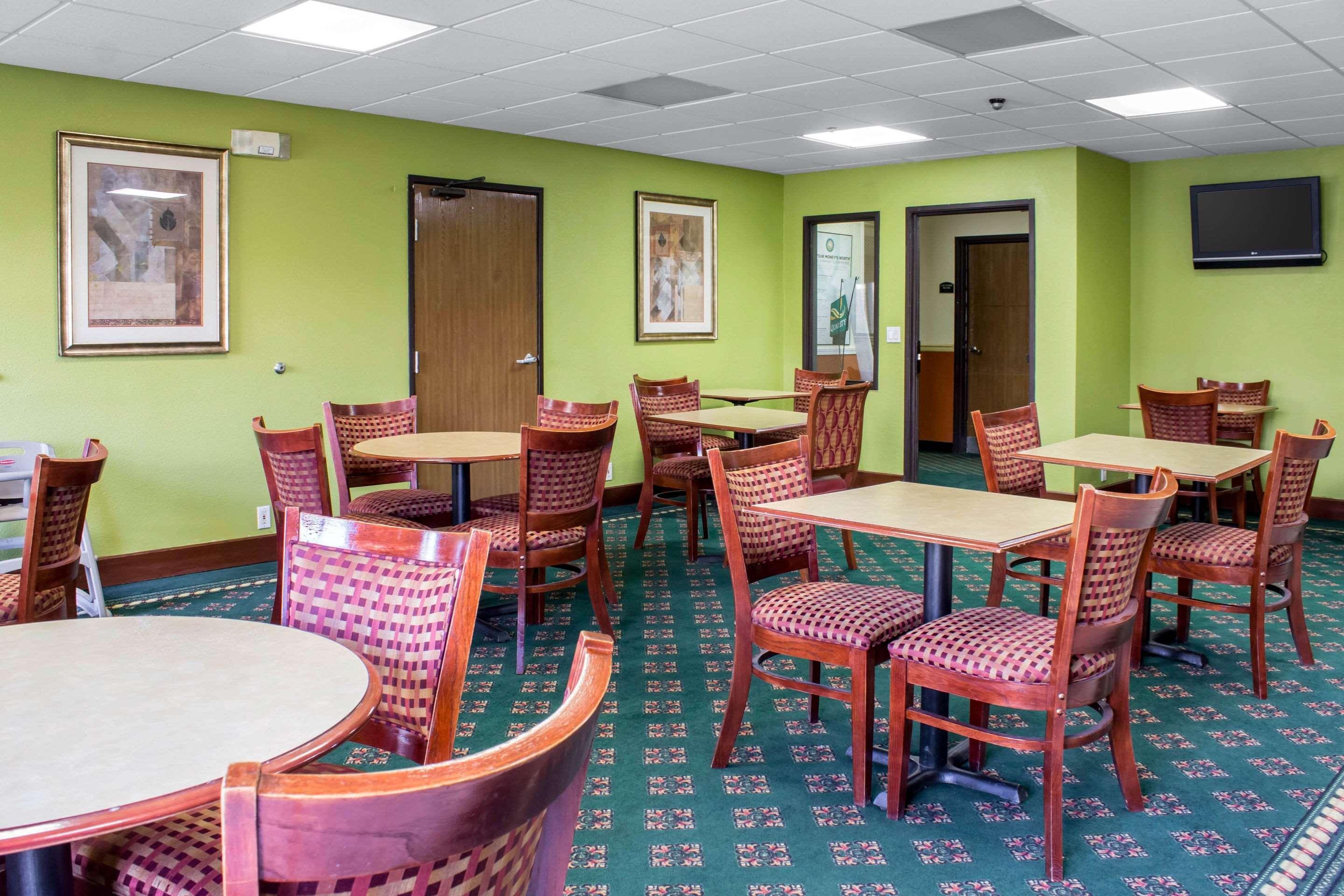 Quality Inn & Suites Sioux City Exterior photo